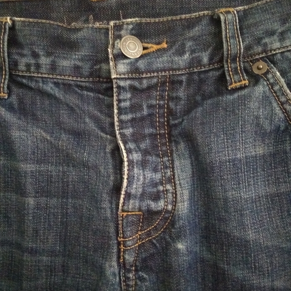 London Jean Cut Offs - Picture 3 of 7